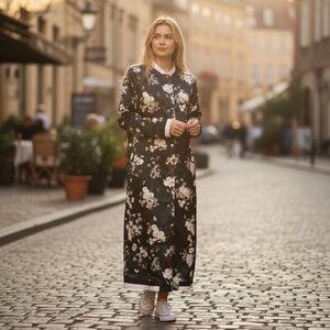 Blushing Heart Floral Duster Bomber Jacket
New